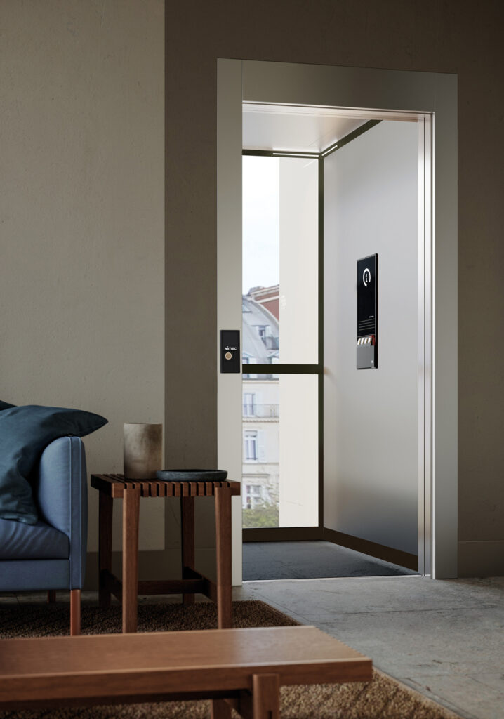 AR:IA ambientazione 03 - Attico - porta aperta - dettaglio